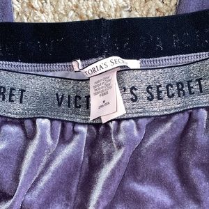 Victoria’s Secret lounge / pajama pants